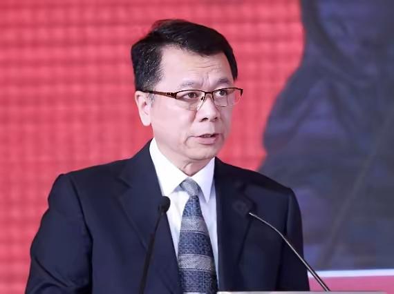 原足彩中心主任被查，这个消息很有爆炸性。管理慈善事业的人不慈善，是让人痛恨的。