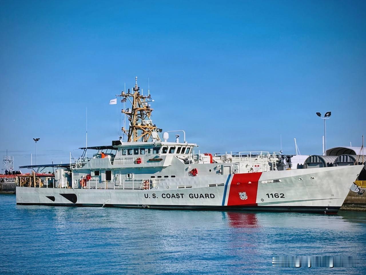 🚢🇺🇸“文森特·丹兹”号巡逻艇正式编入美国海岸警卫队5月22日，一场