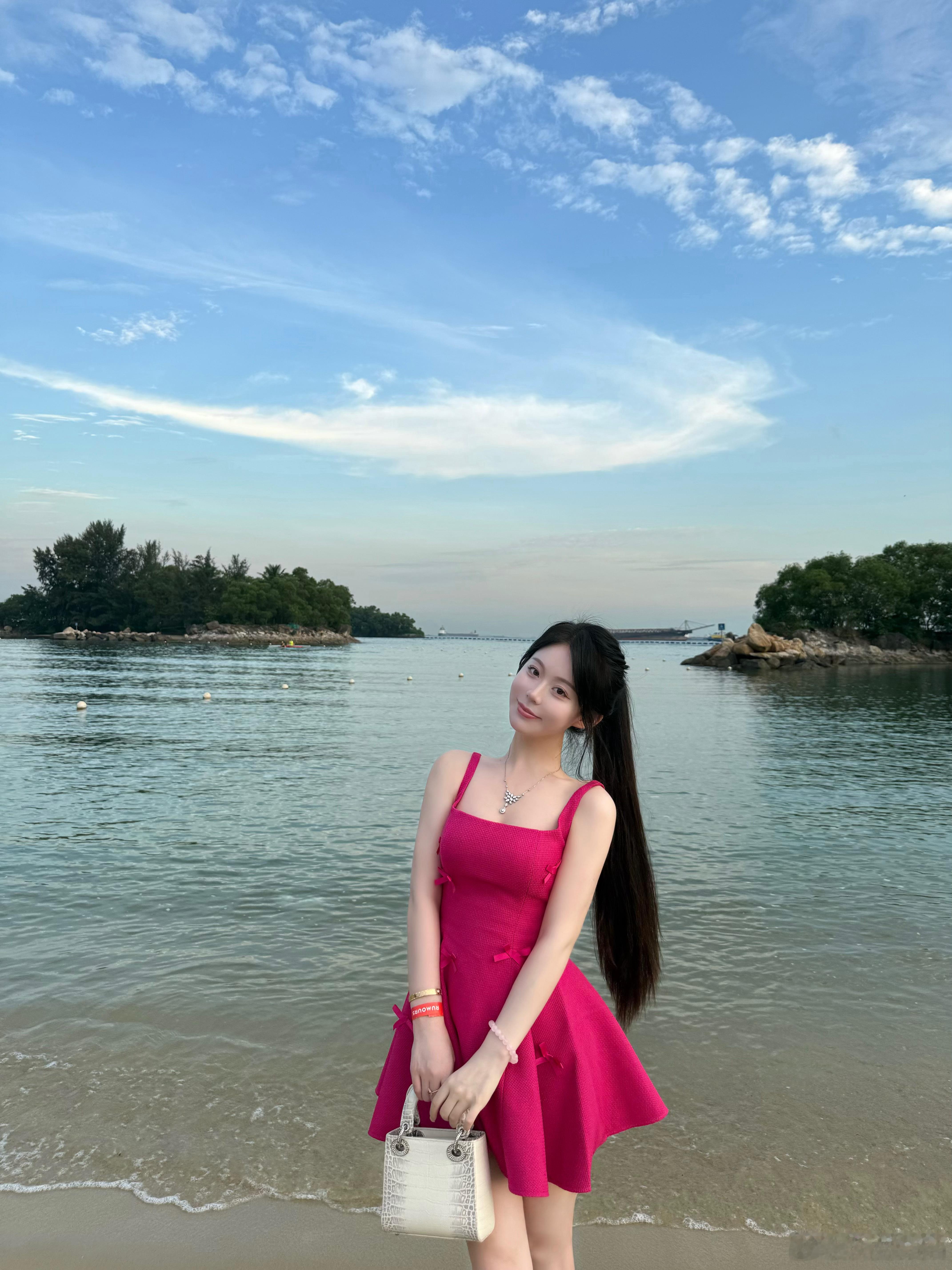 🎀​​​