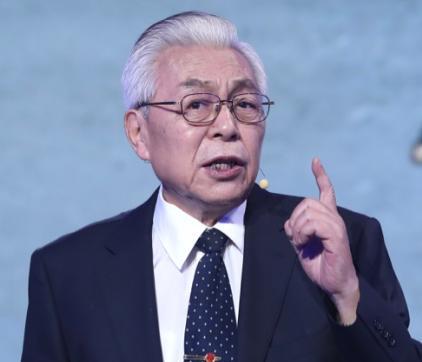 为什么都争着登月呢？就这么说吧，要是中国能在月球上架激光武器，只需要1.3秒就能