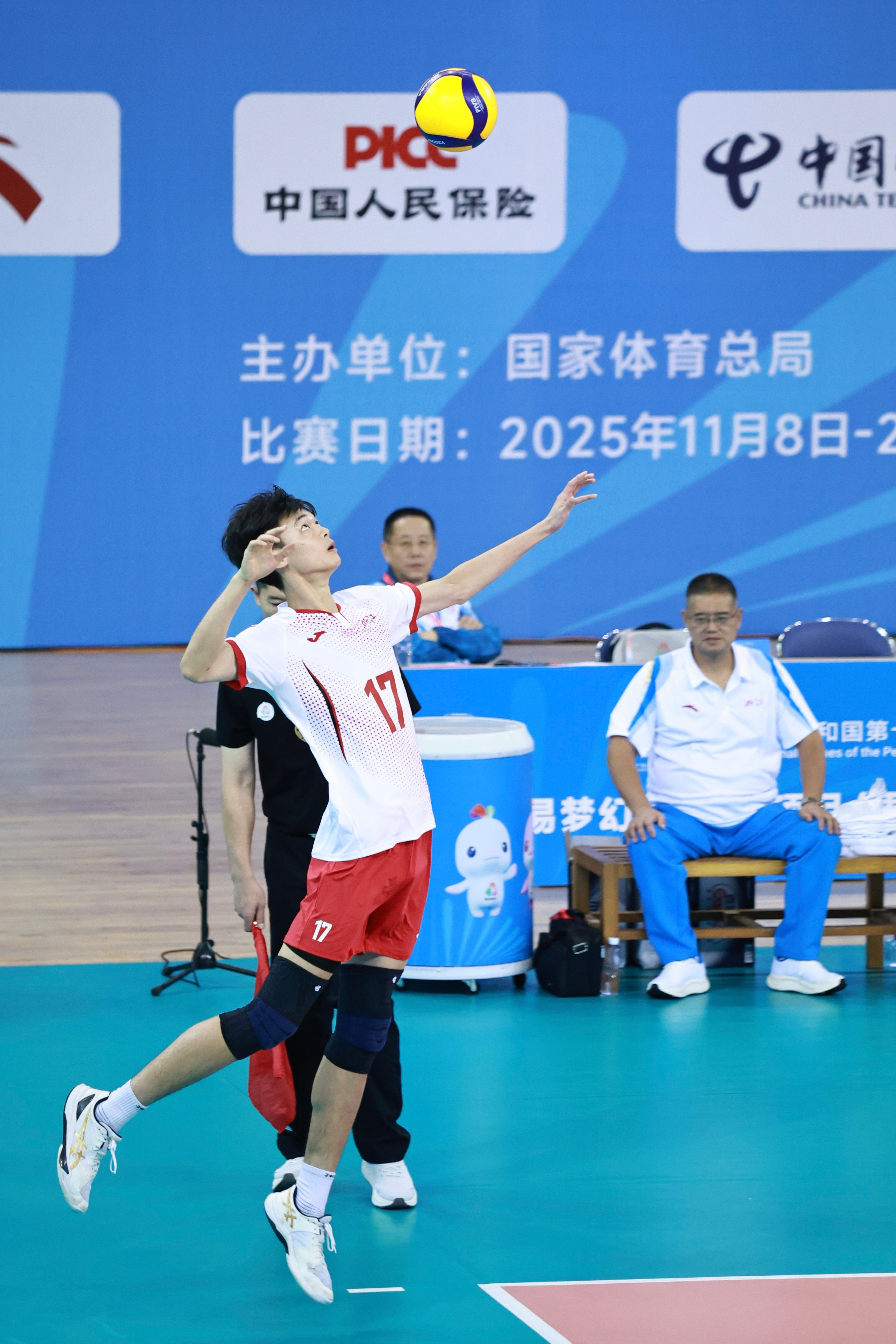 孙文俊孙文俊发球第十五届全运会2025全运会​​​