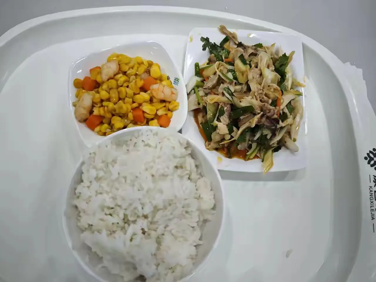 一个国企里面的食堂，午餐19块，值得吗？