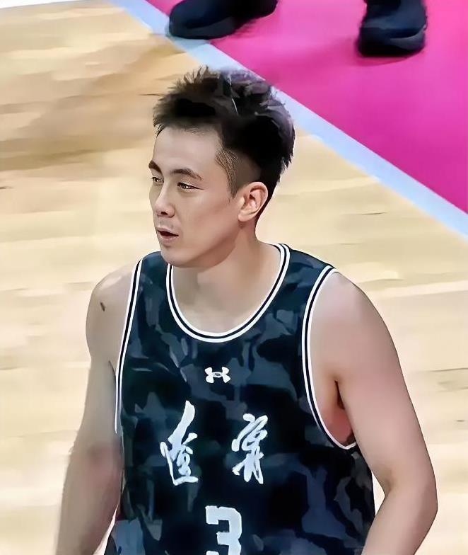 新疆队这些青年才俊一战被辽篮老炮打回原形，再次证明，没有外援助阵，辽宁队就是强。