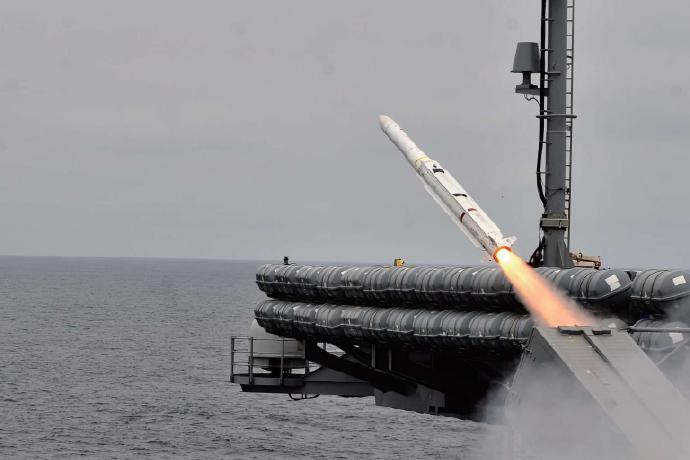 每天认识一件兵器RIM-162改进型“海麻雀”导弹RIM-162改进型“海麻雀