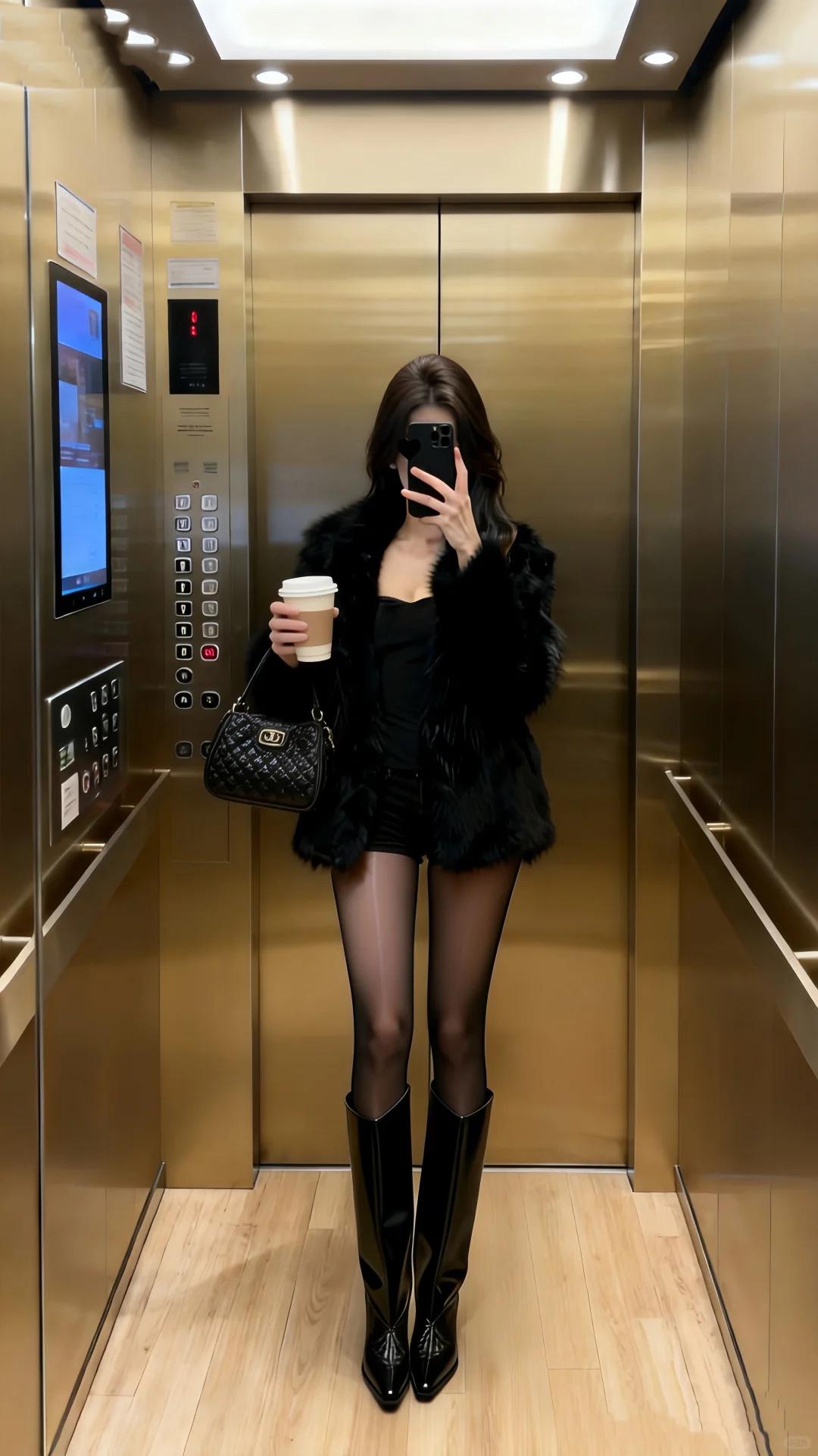 30岁的女人怎么搭配衣服好看