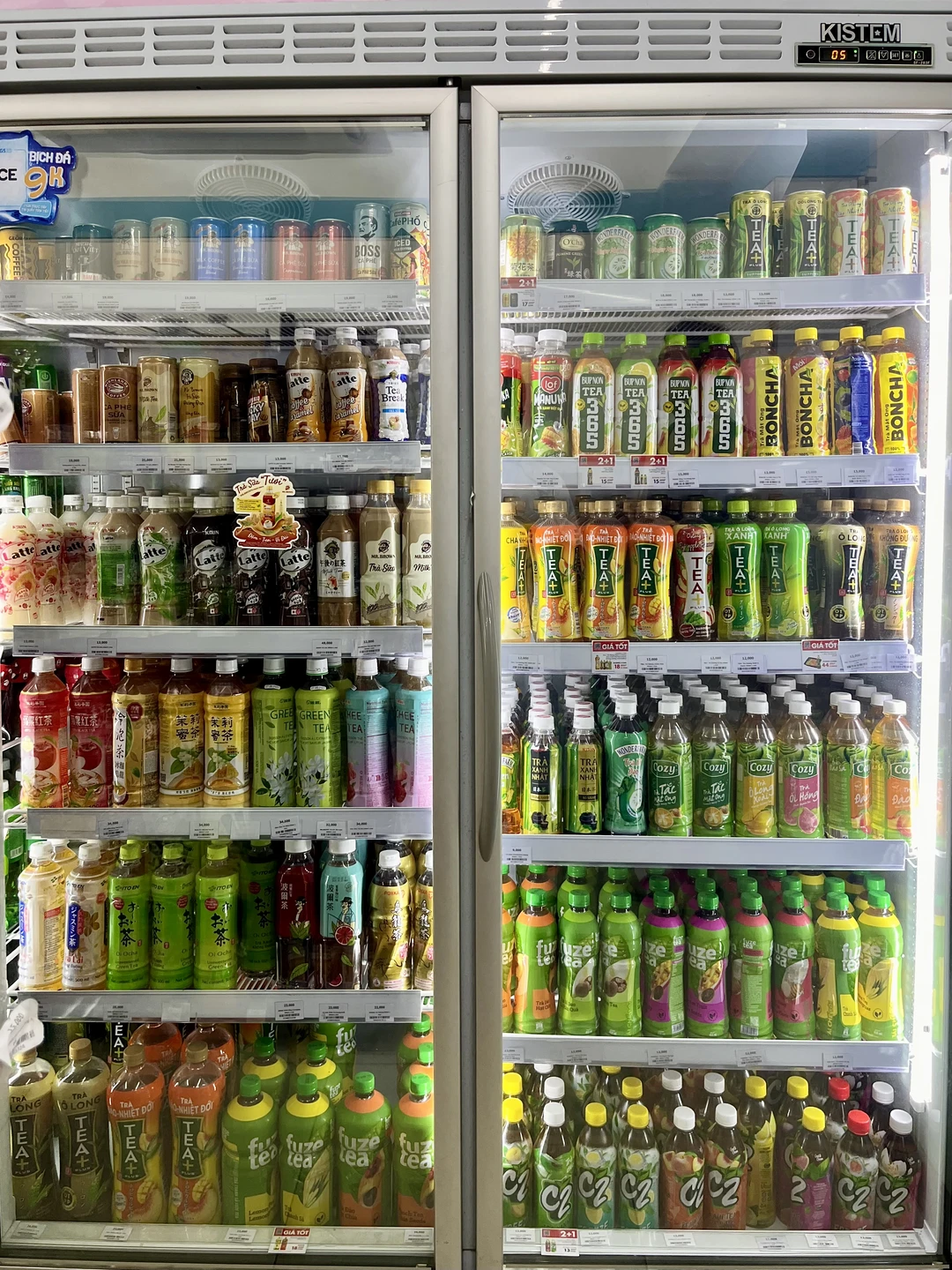 🇻🇳越南的便利店里哪个比较好喝！！