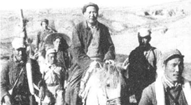 1948年解放战争中，毛主席正忙于指挥全国的战事，也是在这个时候，毛主席的马夫老