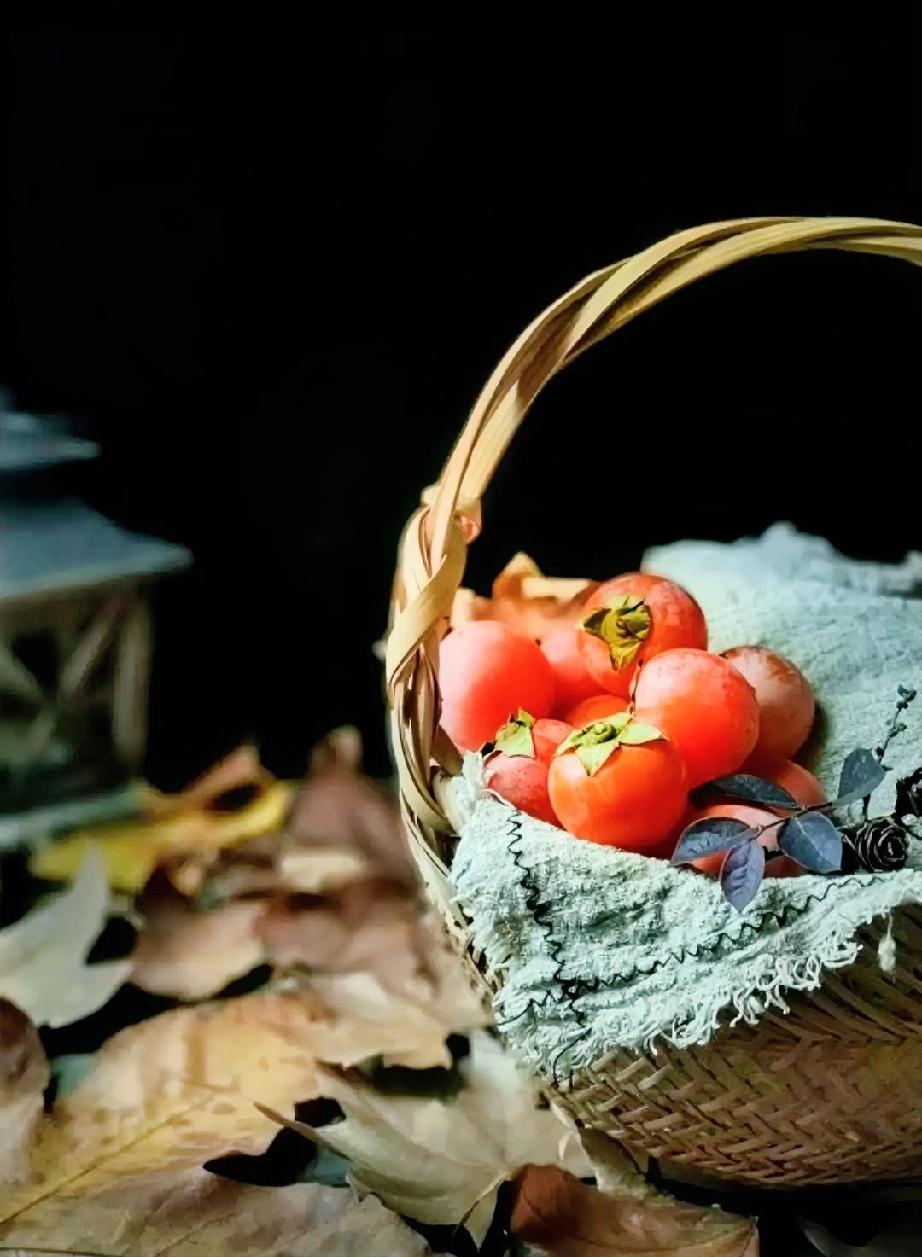 过了几天她的心跳病又犯了，感觉症状略有加重，于是就又去了医院，做了心电图后，医生