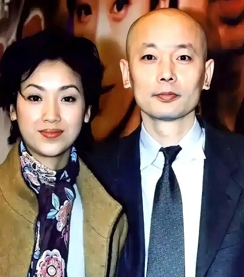 1995年，葛优把350万现金拍在桌上，一句“老婆你看着办”，贺聪转身就去西单、