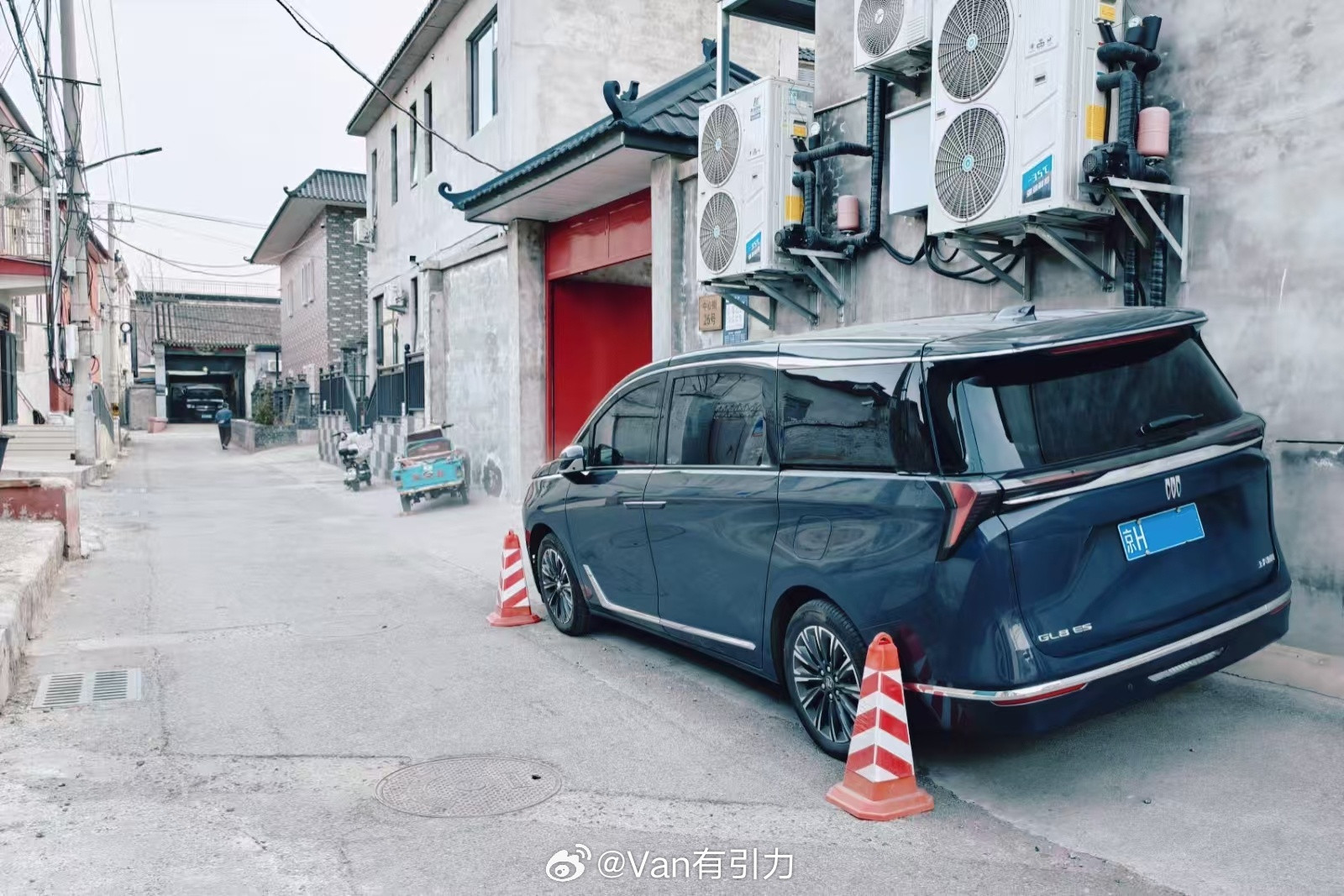 挖藕，原来真有人买燃油版新陆尊呀全新gl8陆尊MPV