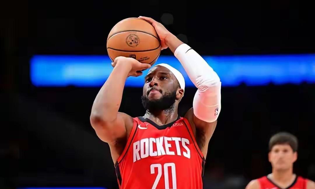 乌度卡如开赛就上奥科吉，现在应该是四连胜目前，火箭队战绩2胜2负，先输两场再赢