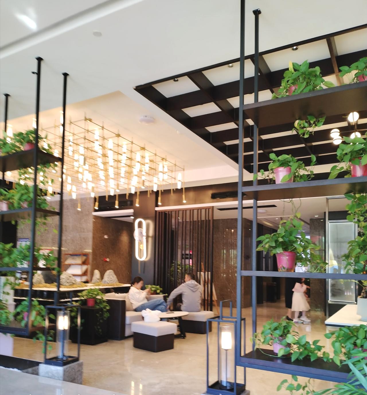 什么是幸福的人生？什么是幸福的人生，每个人都有不同答案。对有些人来说，幸福是事