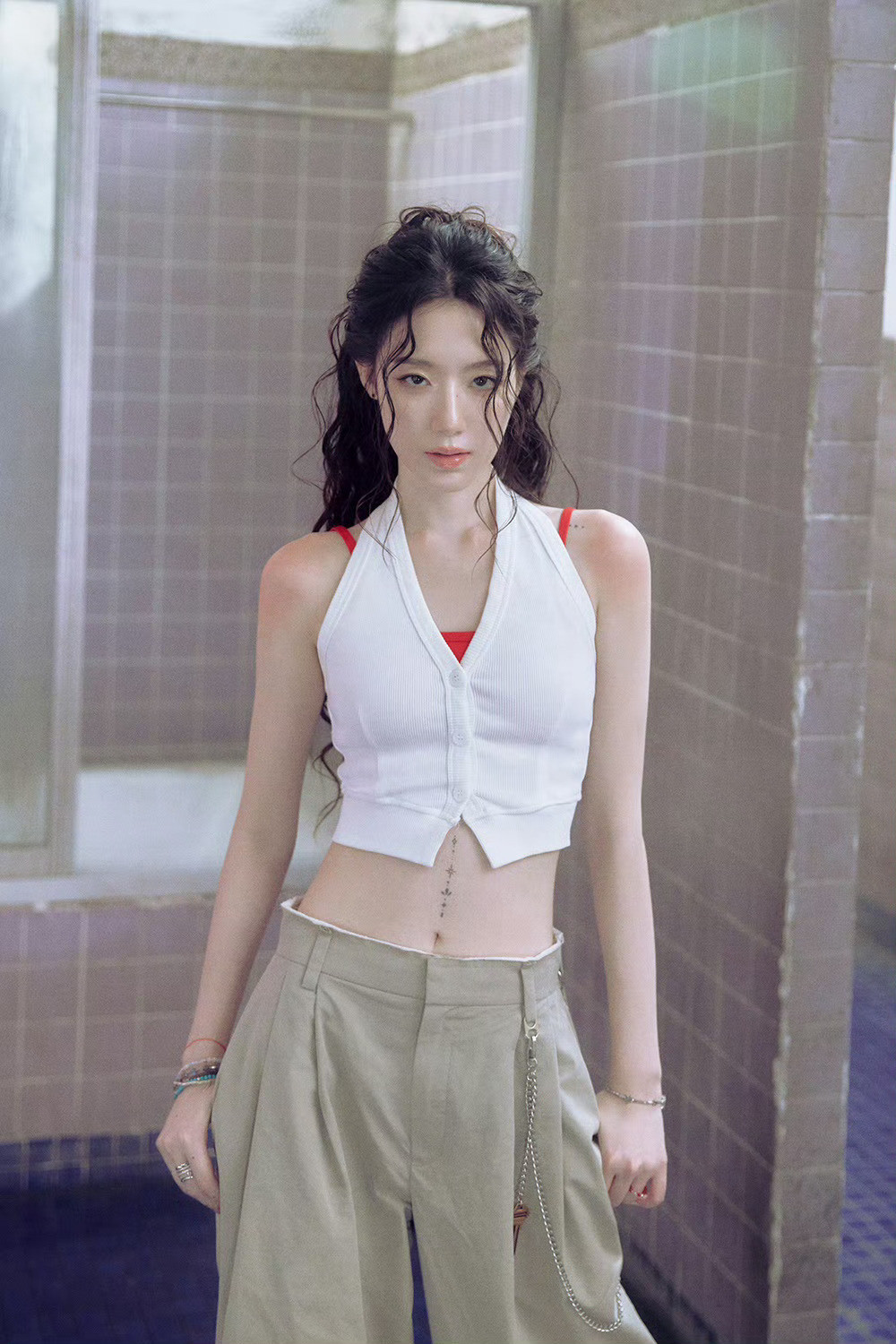 叶舒华小腹纹身！！！！！我的妈妈咪呀怎会如此Sexy🥵🥵