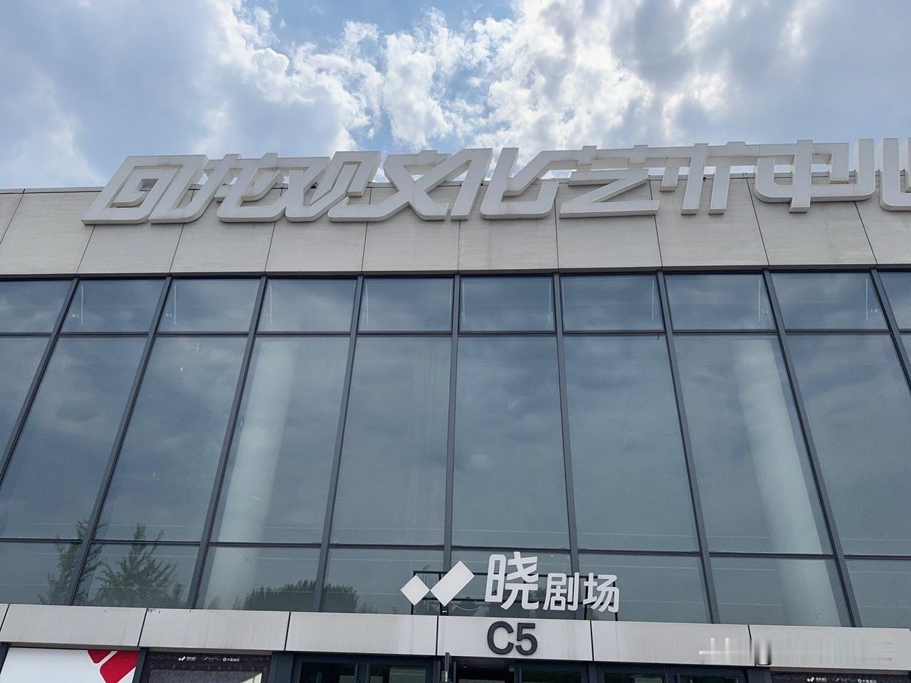 打麻将真没意思，伤身体，伤感情。我同事的哥哥，在外地打工，春节回老家过年，邀约