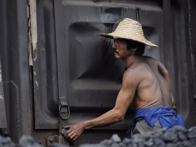 【琅河财经】微软这次裁员9000人非常值得思考，此前5月份宣布过一次裁员6000