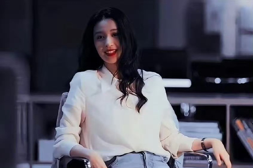 长得那么漂亮，可惜一直火不起来！