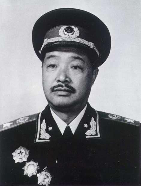 1956年，贺龙作为中国特使访问巴基斯坦，总统邀请他打猎，结果总统打了40多只，