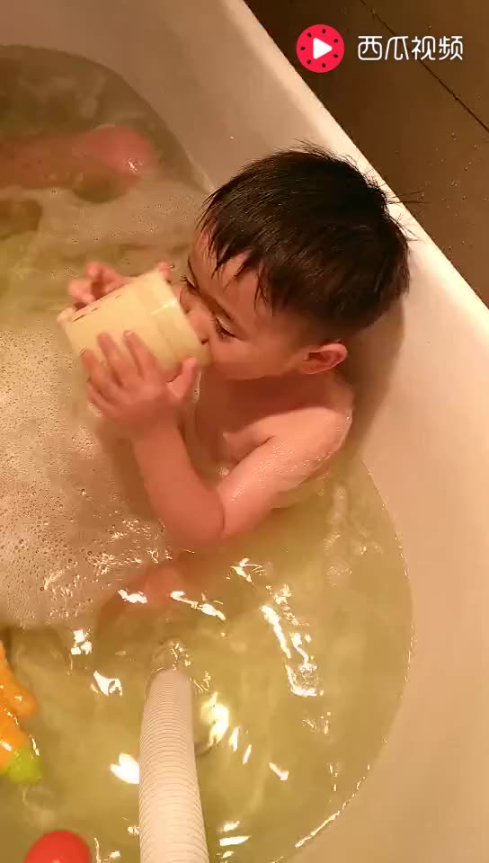 为什么不能喝洗澡水 3368118318520051888.jpg?id=0