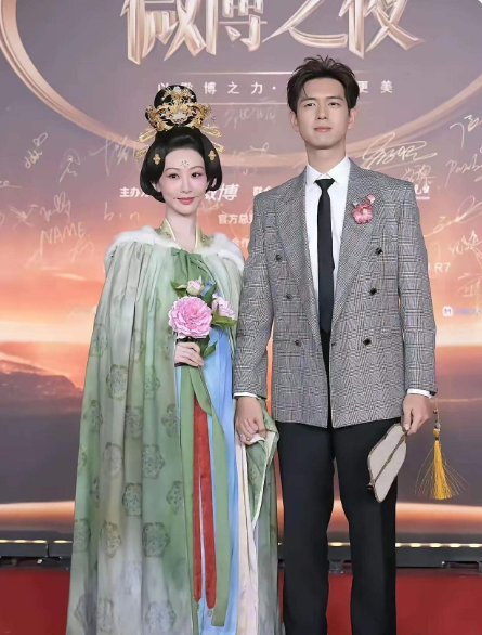 我滴个神呐，李现还是那个李现，但是杨紫就已经不是那个杨紫了。