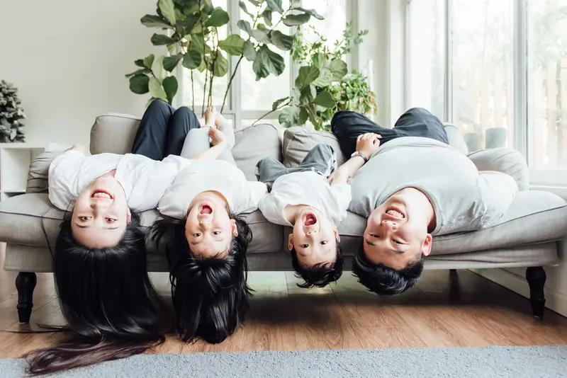 名校真的打不听话的学生，可是家长都同意，这些学生家长怎么这么通情达理呢？我女儿