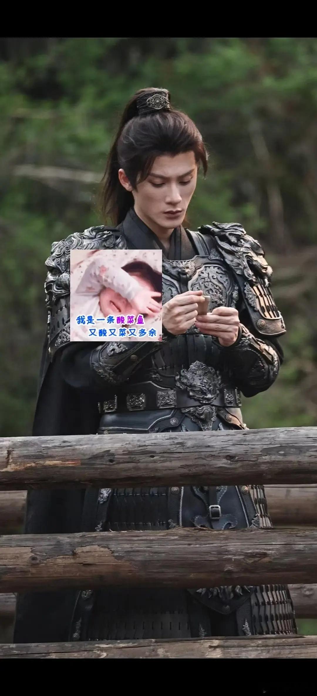 檀健次瘦到脸颊都凹进去了，太瘦了不是很好看啊，还是胖点好