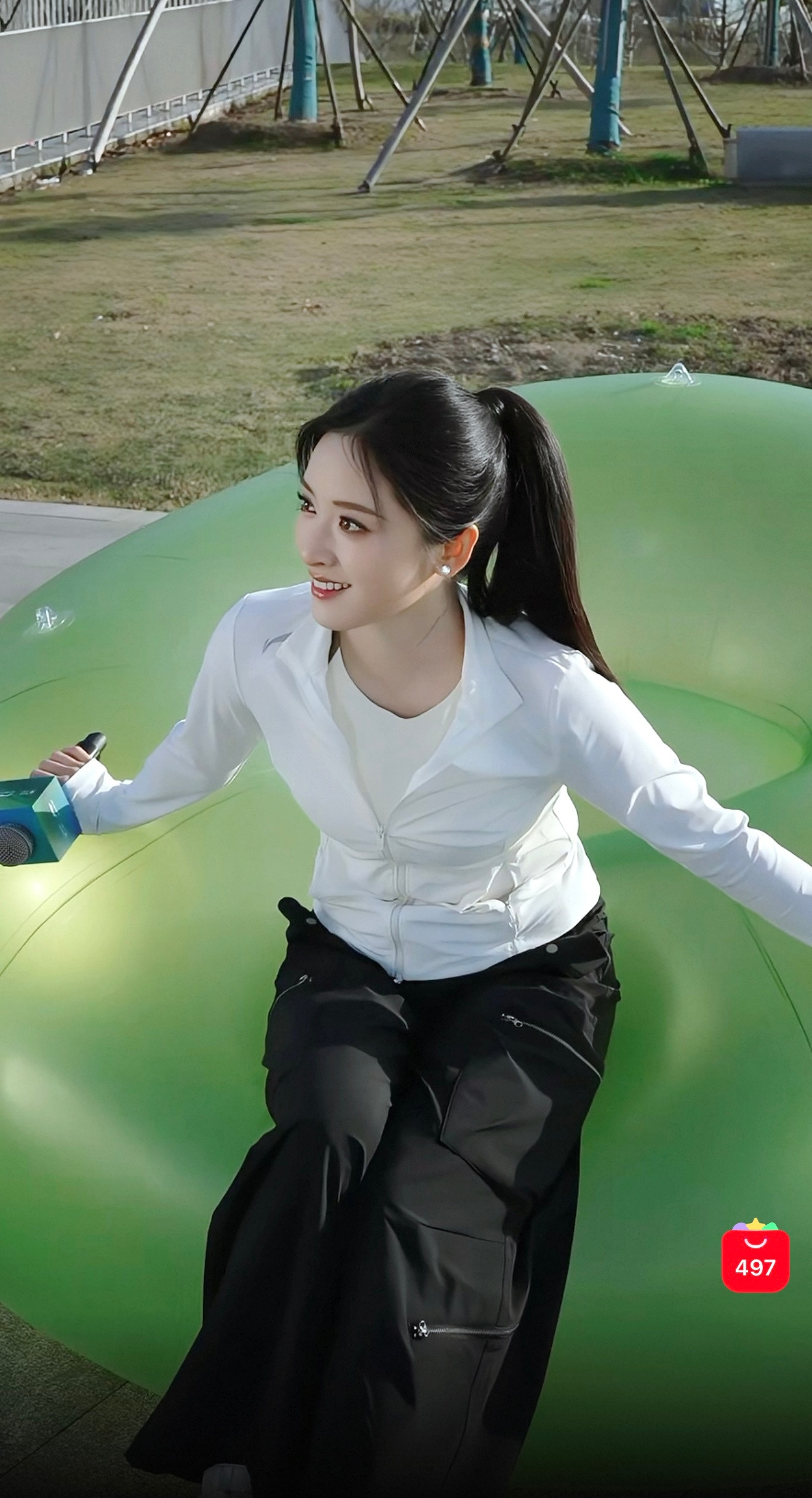 下次切沈月特写请提前通知我吓我一大跳在这直拍广告呢啊