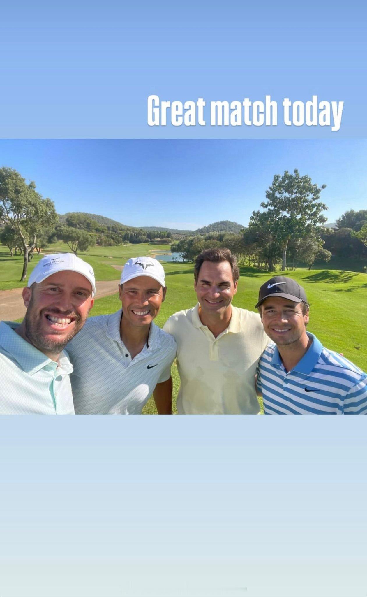 【费德勒和纳达尔打草地啦！】不过是打高尔夫🏌️​​​