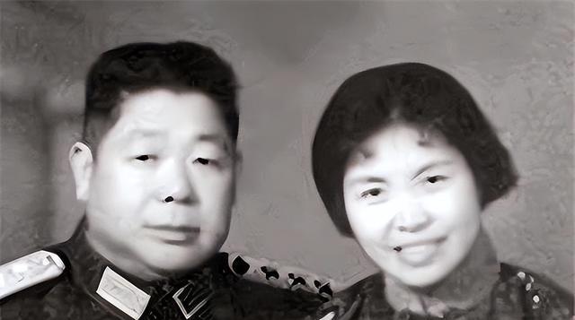 1982年，陈锡联将军的二儿子陈再文牺牲了，当时，陈锡联的年纪大了，中央害怕他会