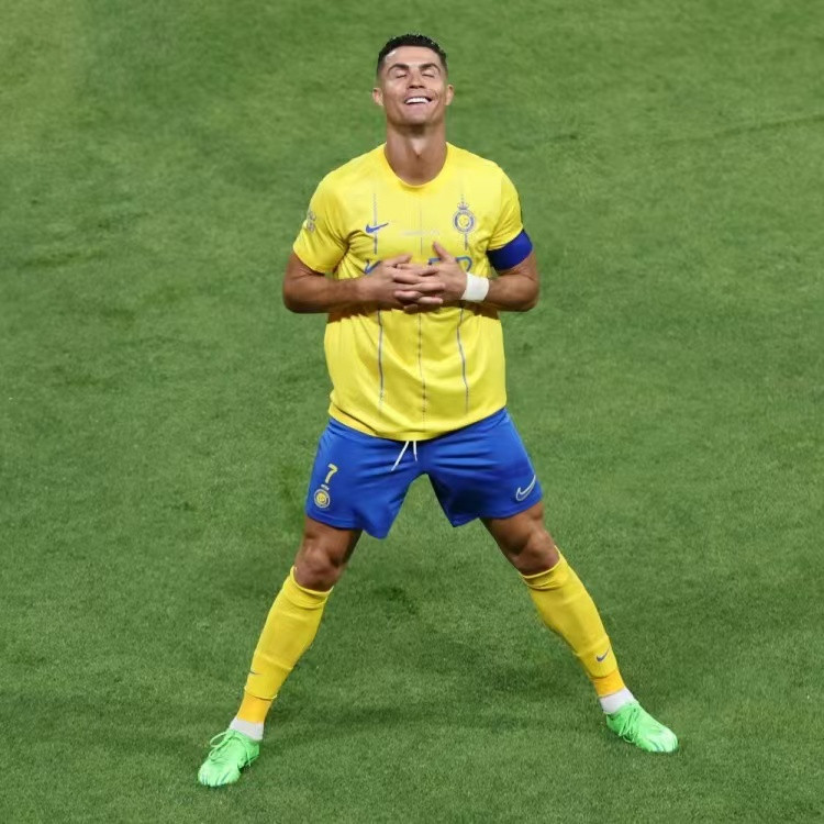 C罗个人职业生涯总进球数扩大到957球！本轮沙超，利雅得胜利客场2:2战平达