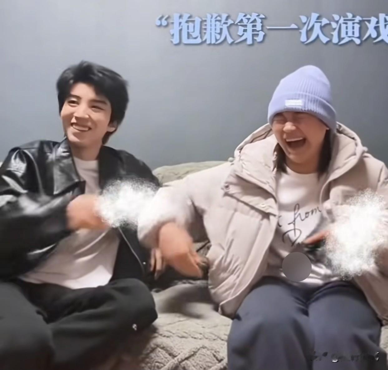 称全红婵是社交达人一点都不夸张。全红婵与王俊凯的认识，也是因为去年巴黎奥运结