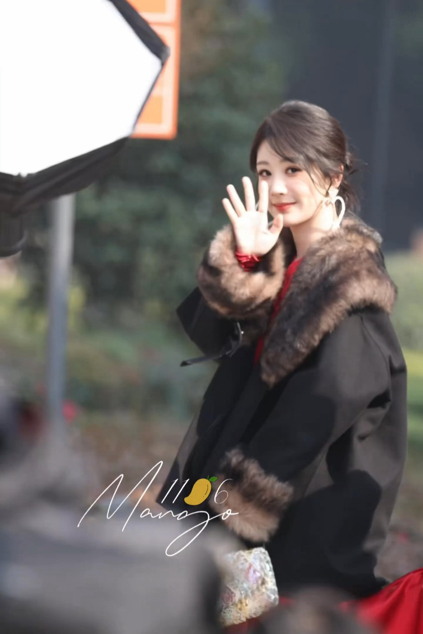 华伦公主来了！！👸🏻2026我们紫紫一定红红火火杨紫红裙好明媚