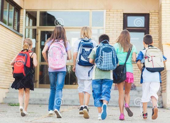 女孩6岁读一年级好, 还是7岁好? 你家孩子几岁上小学一年级?