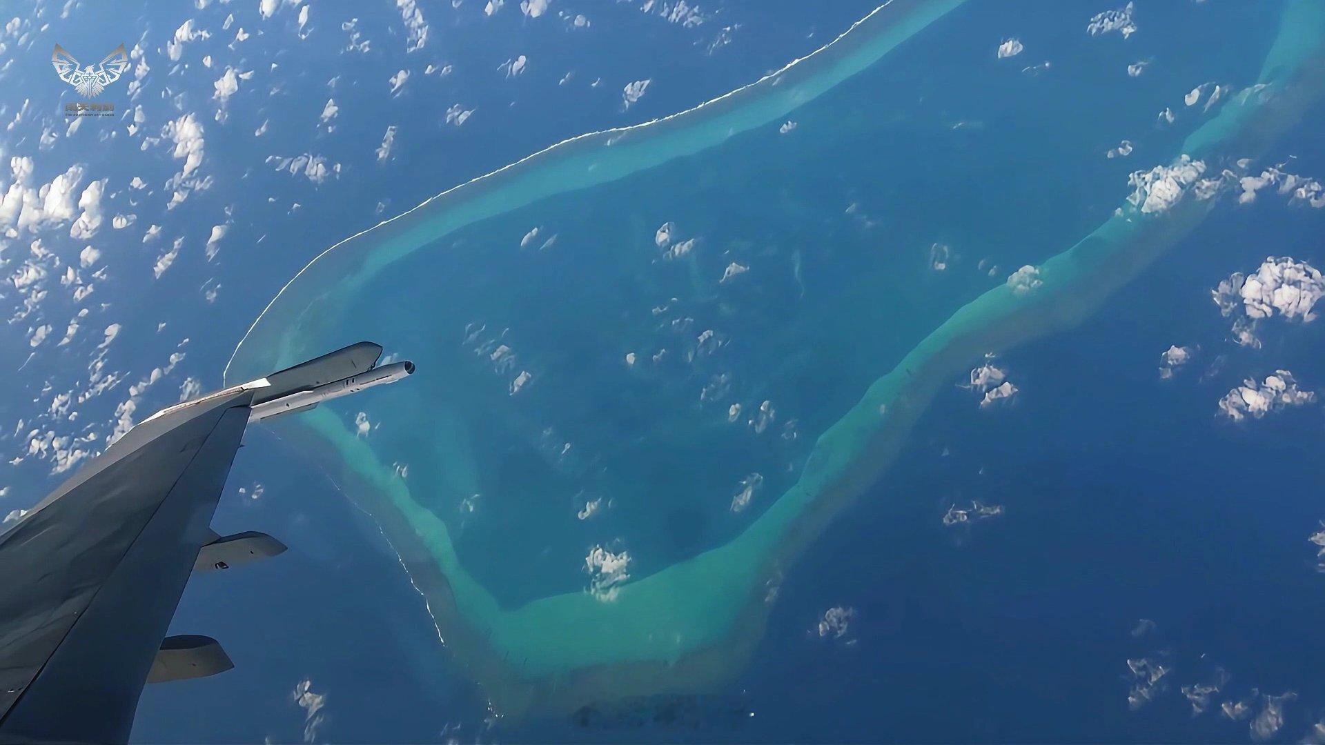 【解放军军机飞进菲军演划设区】这回解放军是真把“纸老虎”当面撕了！菲律宾搞个所