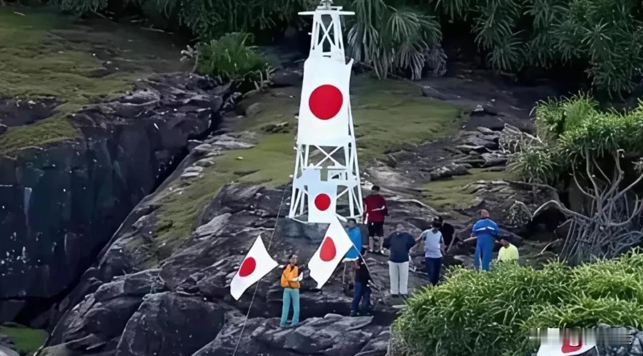 钓鱼岛既然是我们领土，为什么不登岛拆除灯塔？很多人想到这句话，心里都觉得有道理—