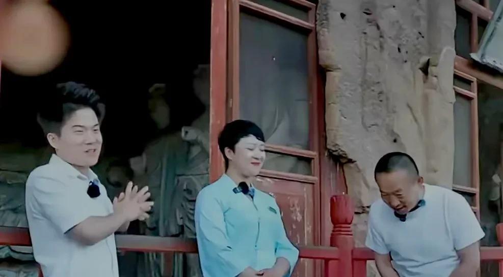 全程陪同董宇辉完成阅山河甘肃行的《河西走廊》导演李东珅，说了4个此行背后的一些信