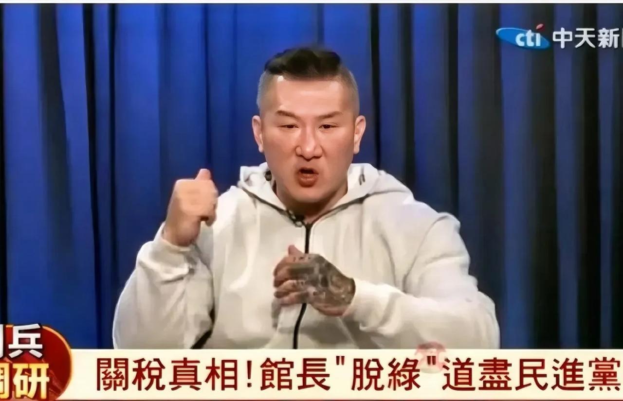 馆长:我很清楚我走上了一条非常艰苦的路，但这条路是正确的，我身后有超过60%的