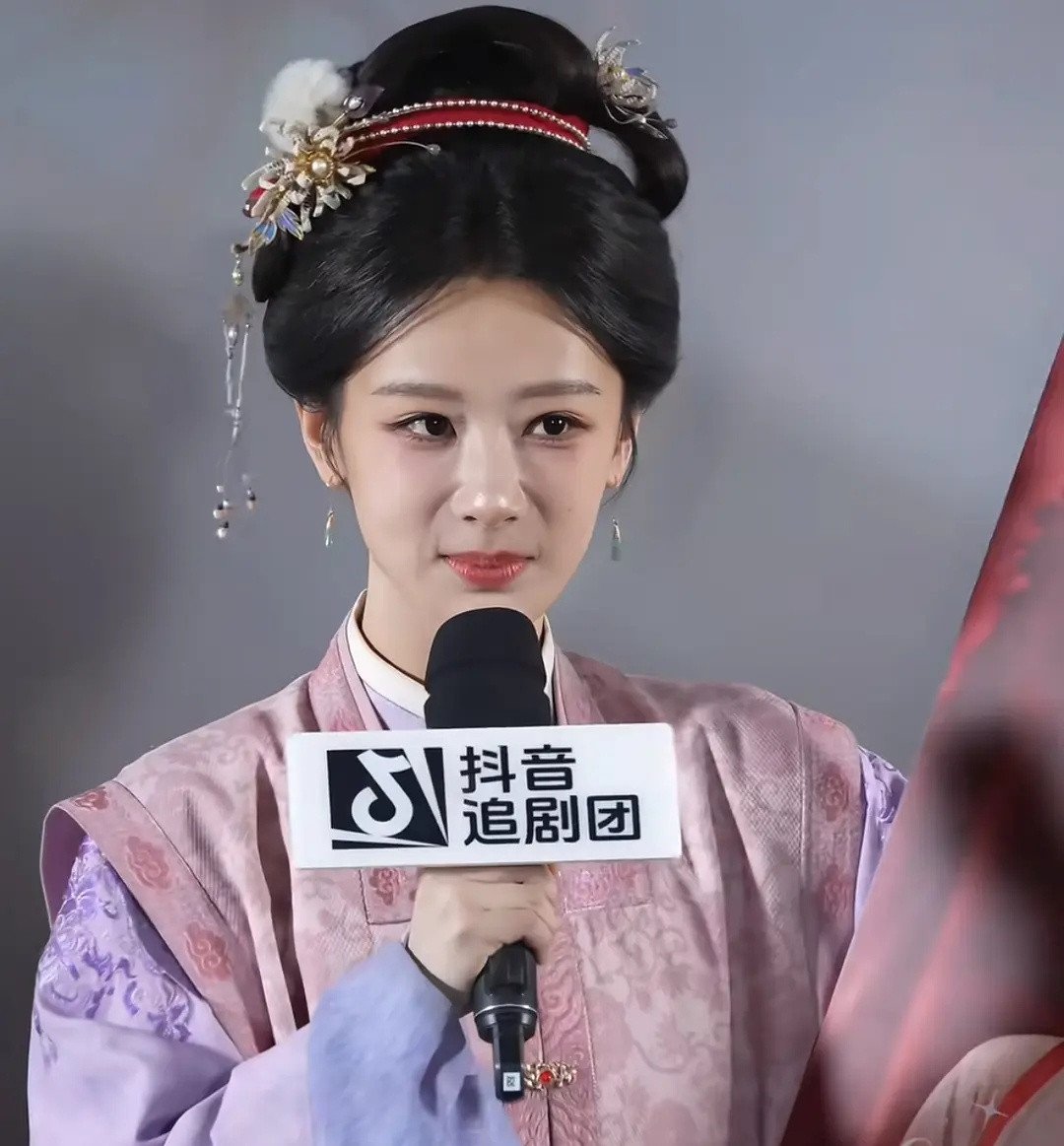 我去，知道为啥要大磨皮了--