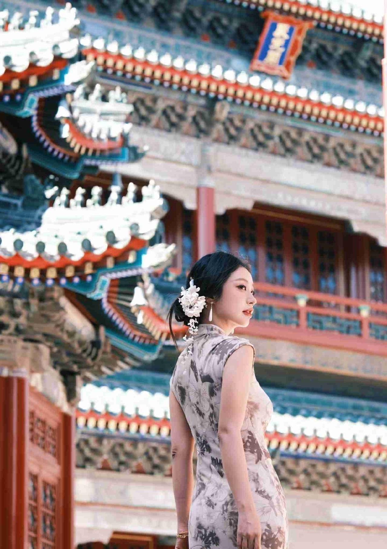 我的今日状态：😁轻松愉快我这里的天气：🌤️多云