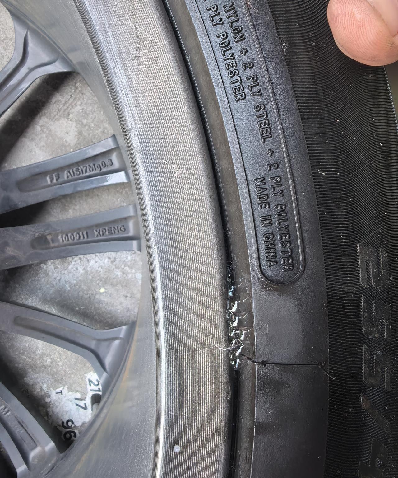 统计一下有无小鹏G6正常使用中正常市区道路高速没去过山区更没有越野轮毂