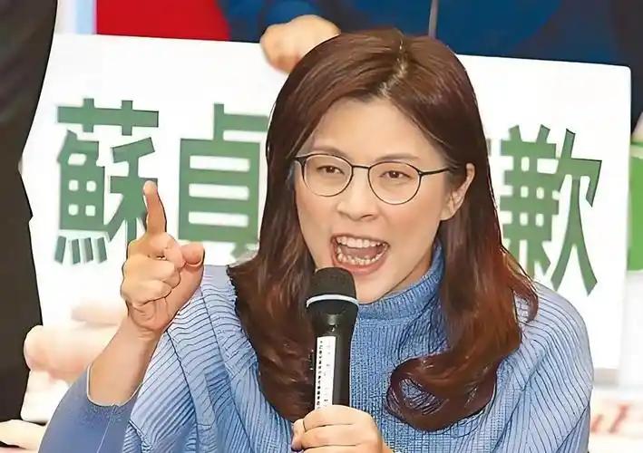 又一个狙击郑丽文的拦路虎，跳出来！ 最近，国民党主席选举的局势，可谓是波谲云