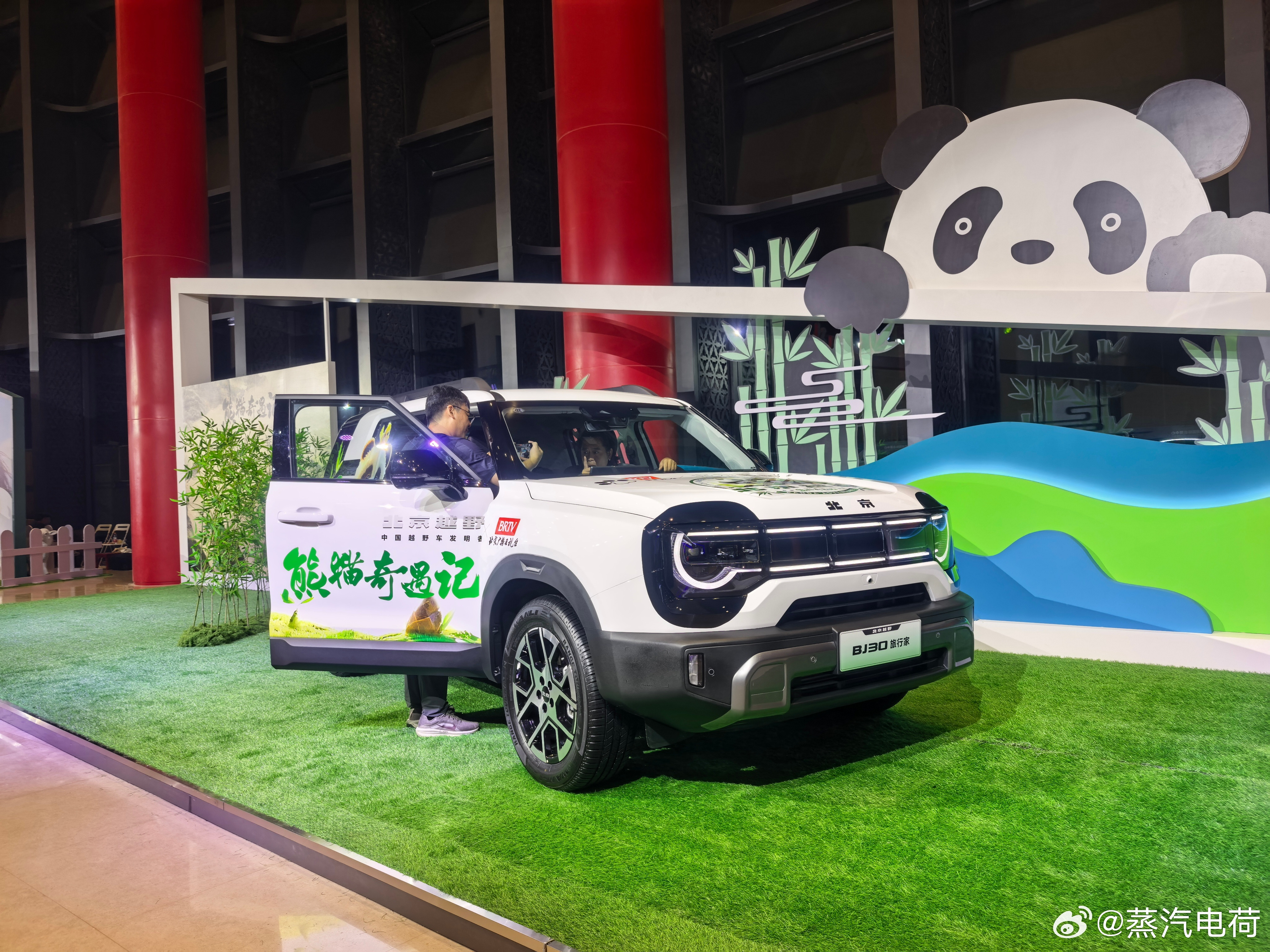 10万级别的车，越来越全面了。共同点是大家都想拓展场景，尽量满足消费者潜在的用车