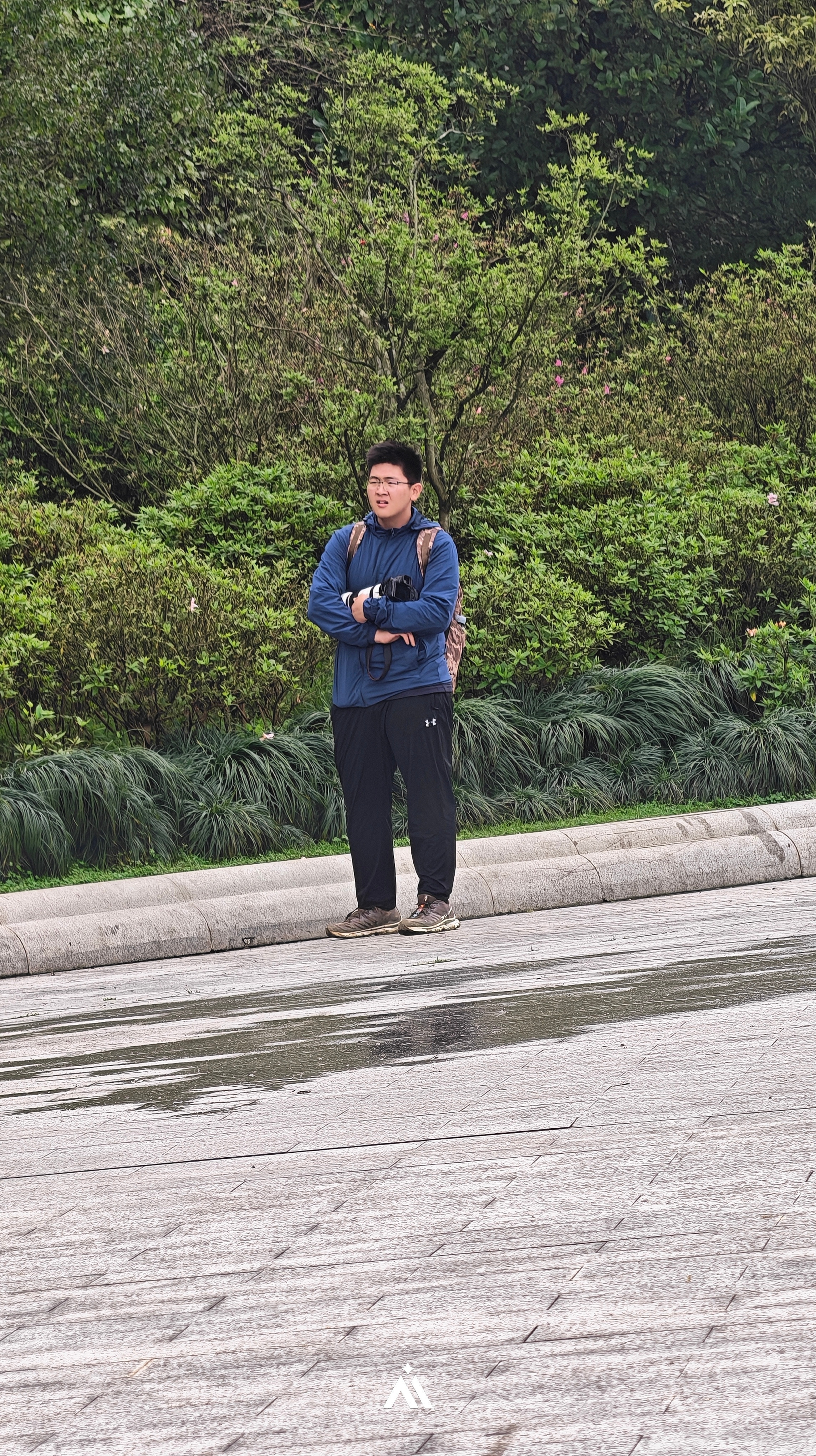 来爬山，背长枪短炮的，不沉么深圳·梧桐山风景名胜区-好汉坡