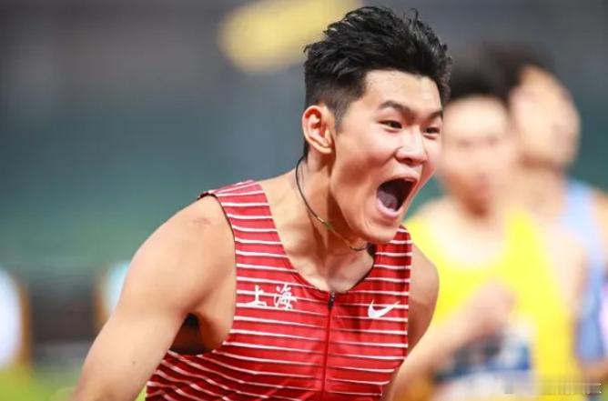 开挂停不下来！中国短跨逆风战神已连续七场创新高他开始稳稳攀登刘翔的纪录高山！