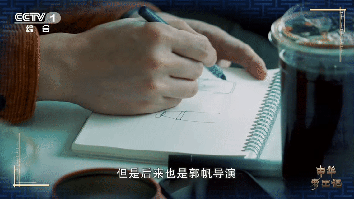 央妈也在催流浪地球3从门框机器人到未知科技，郭帆用细节构建科幻宇宙。就是这202