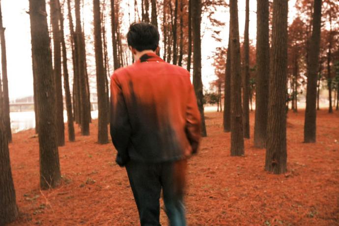 “先生”与“红叶”～～🍁大衣与眼镜很斯文