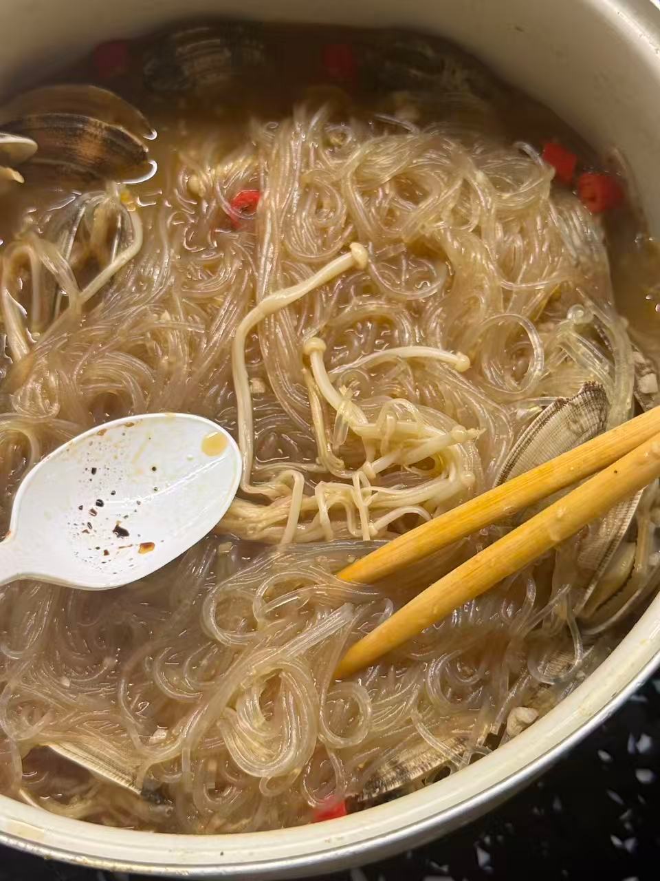 谁懂忙活了一小时看到这一锅的心情。。。救救我。。。