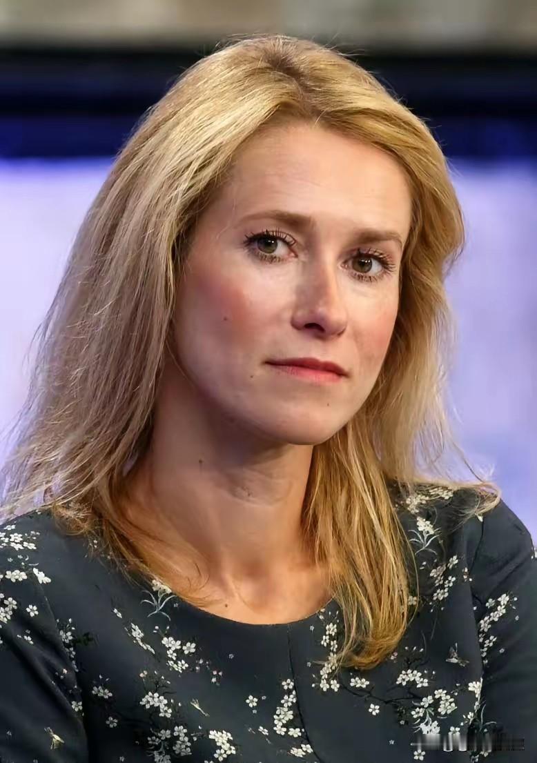 彻底杠上了！欧盟外长卡拉斯表示，俄罗斯目前并无真正的和谈意愿！她强调，要继续加