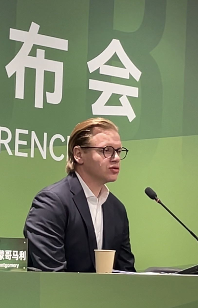 了解中国足球的人都知道，北京国安的18场不败实在是太难得了。在这个圈子“混”，要不然就你好我好大家好
