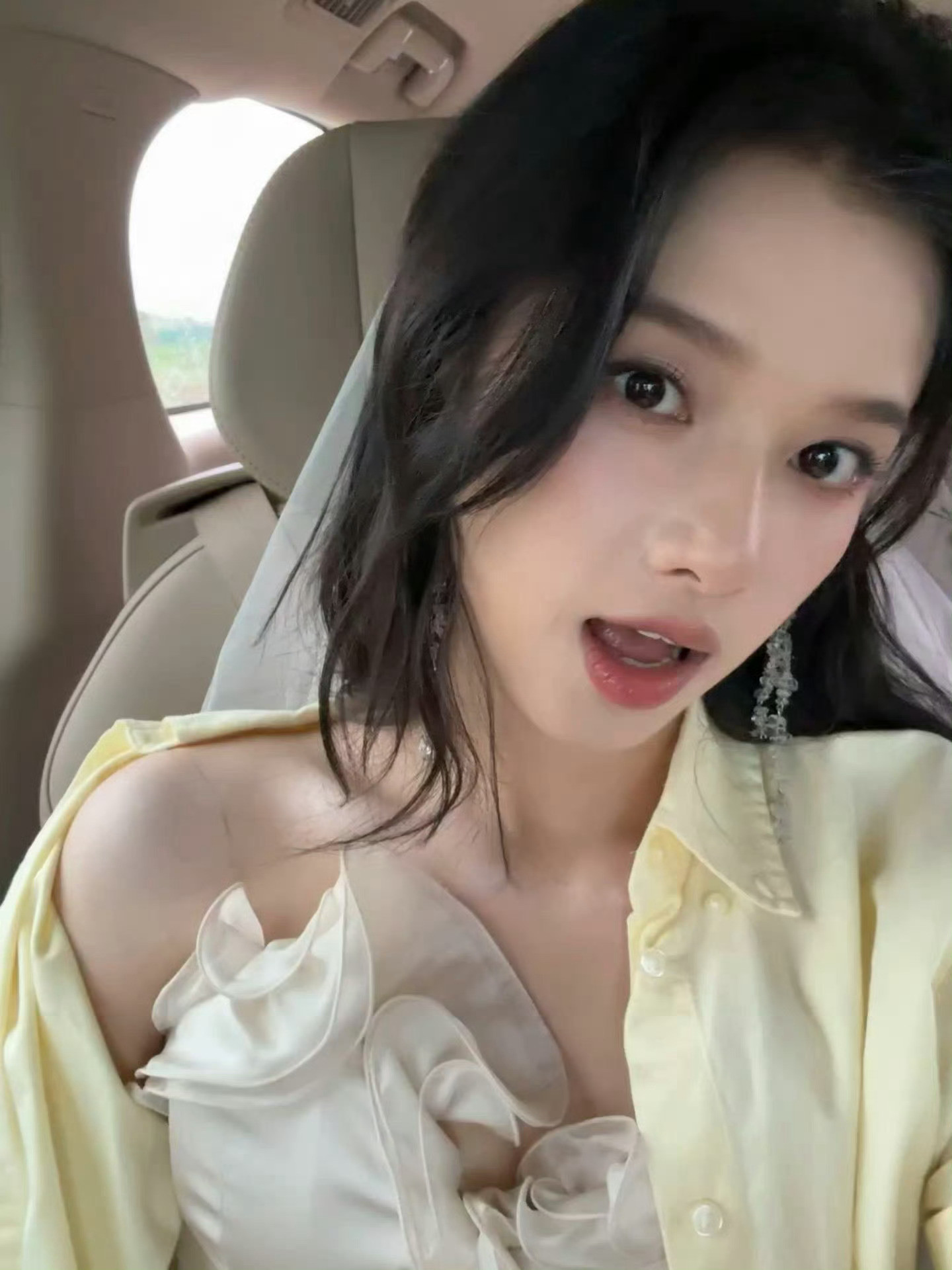 张婧仪实况live图