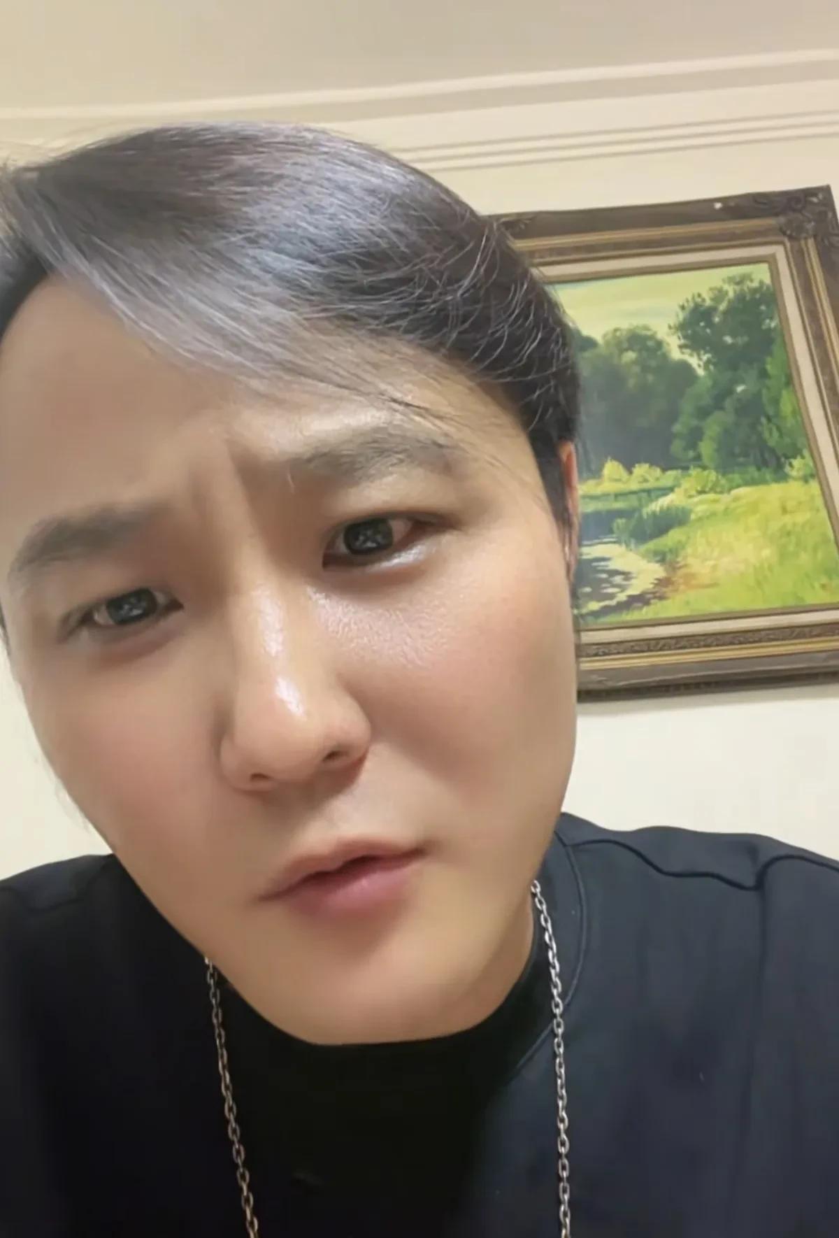 #相声界恩怨情仇#闫宗海，喊话郭德纲：这就破防了？打今儿起，我可要盘桃了。闫